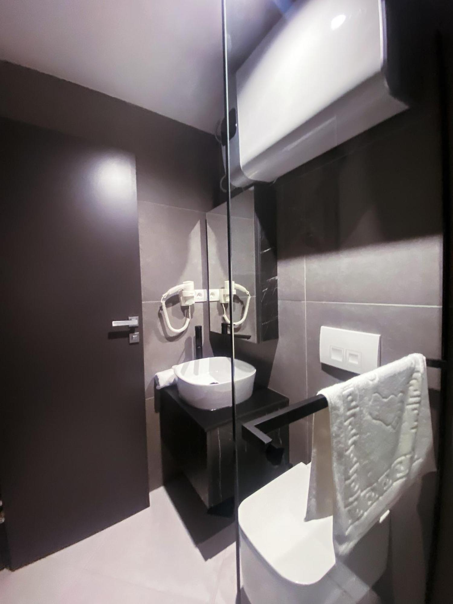 Jr Piran B&B Bilik gambar